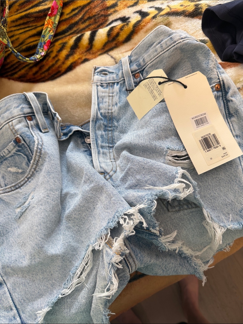 Levi's Light Blue Denim Cutoff Jean Shorts - Picture 14 of 14